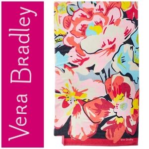 VERA BRADLEY Beach Towel - Tossed Posies Pattern - New With Tags
